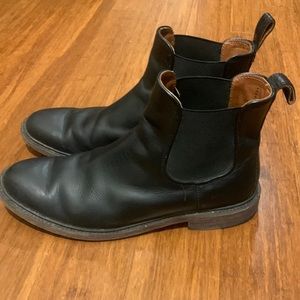 Mens Frye Chelsea boots